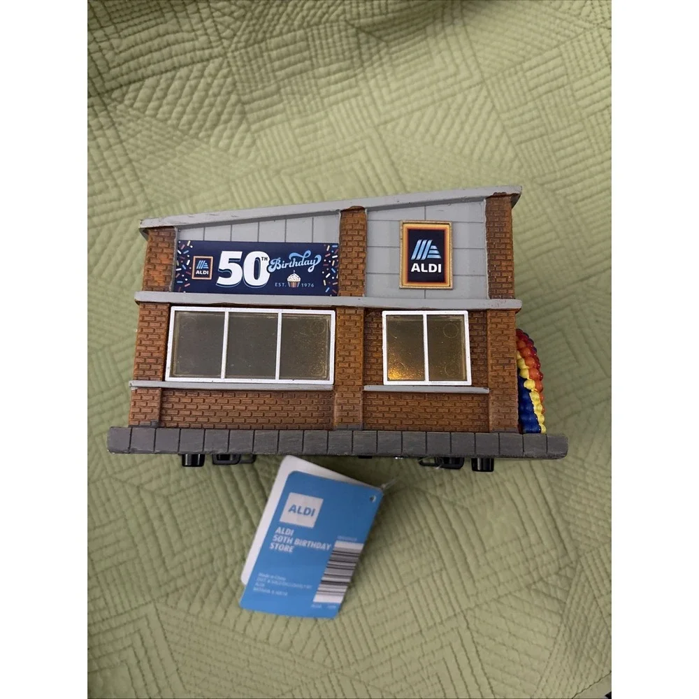 Aldi 50th Birthday Store Light Up! NEW Limited Edition Ballon Arch Logo